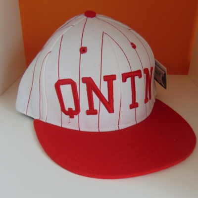 Quintin Snapback White and Red
