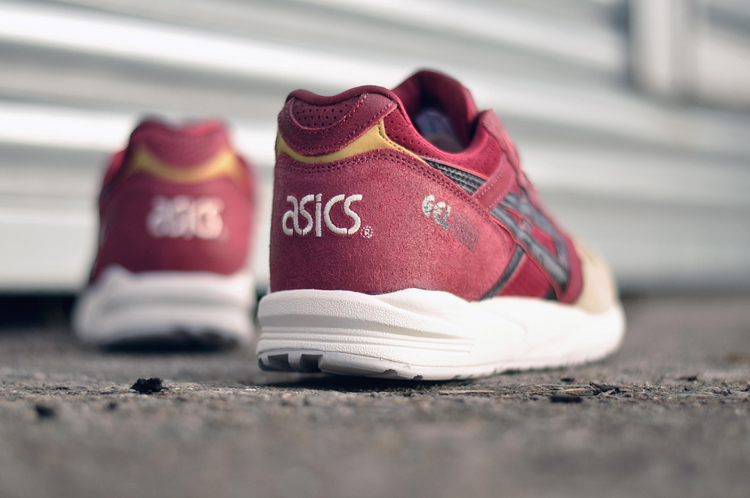 asics gel saga santa claus available at soleheaven