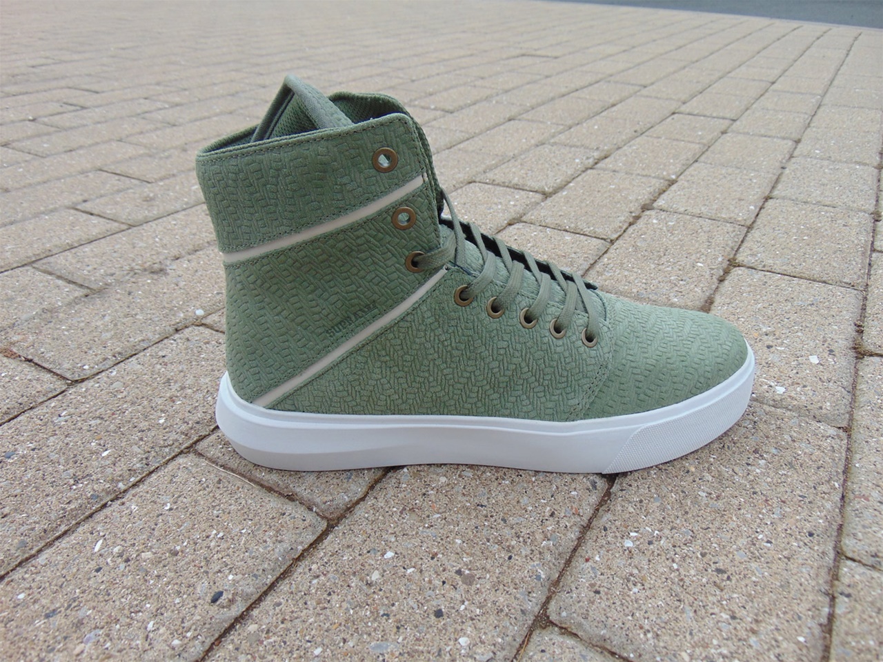 Supra Camino Olive